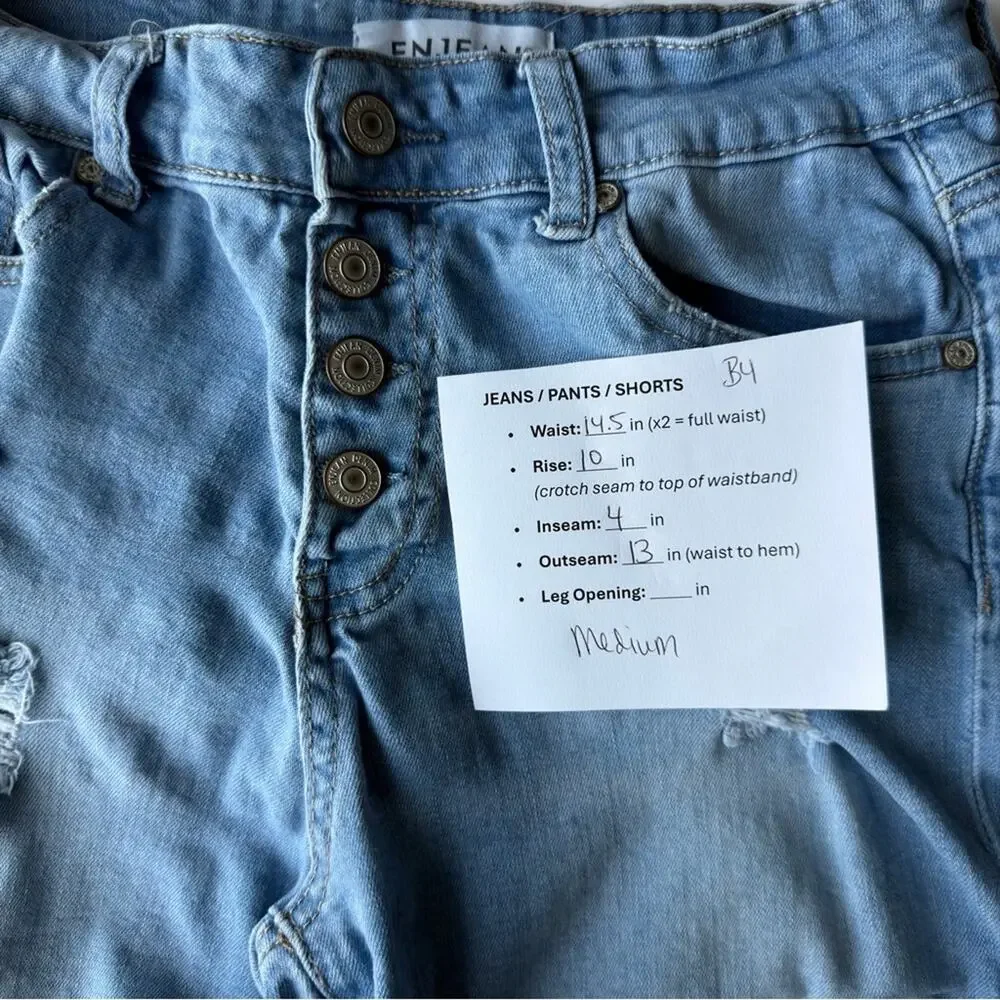 Enjean Women's Distressed Blue Jean Shorts Women’s Size Medium